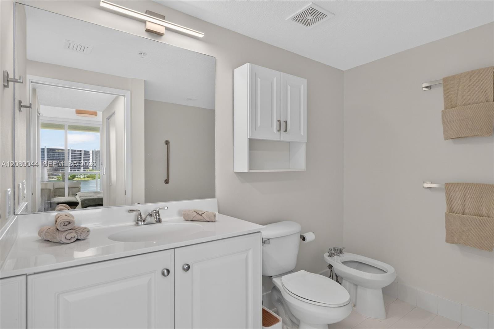 18100 N Bay Road 806, Sunny Isles Beach, FL 33160 photo 25