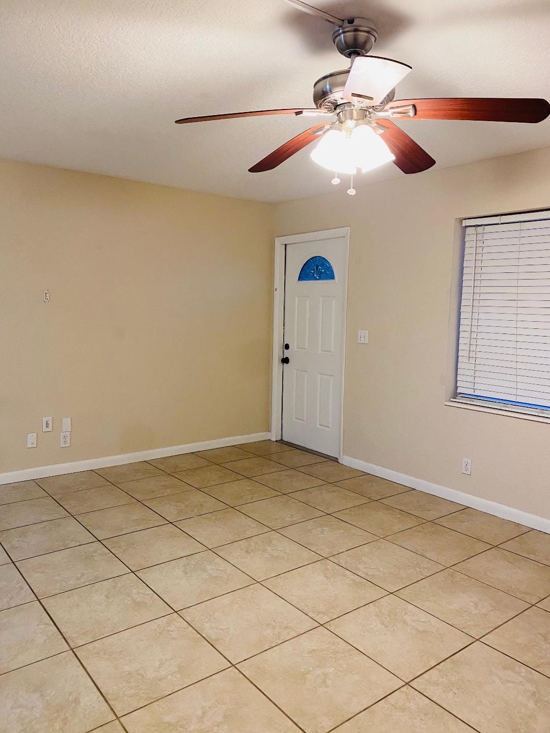 124 YACHT CLUB Drive 1, North Palm Beach, FL 33408 photo 3