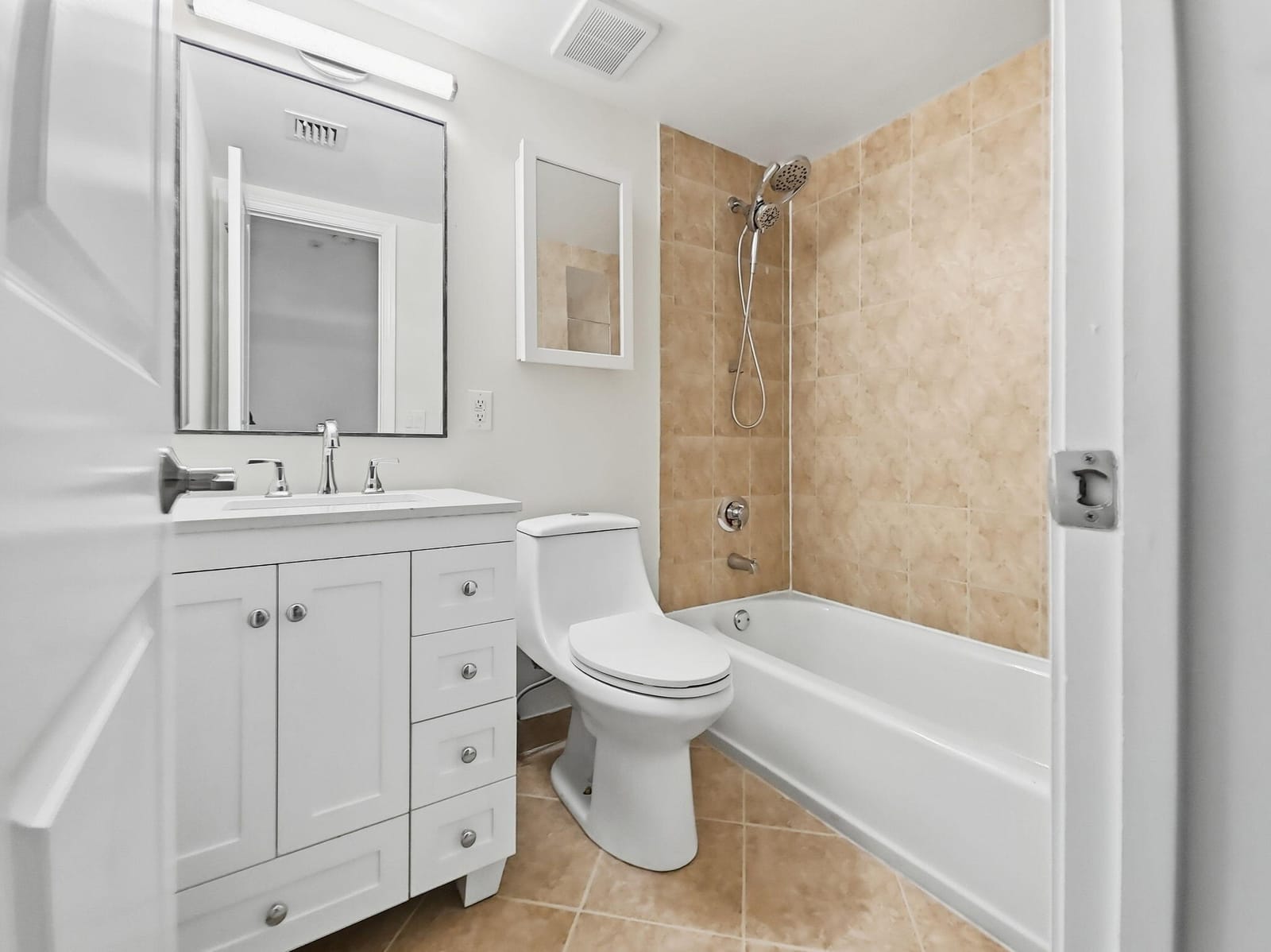 2660 NE 8TH Avenue 314, Wilton Manors, FL 33334 photo 6