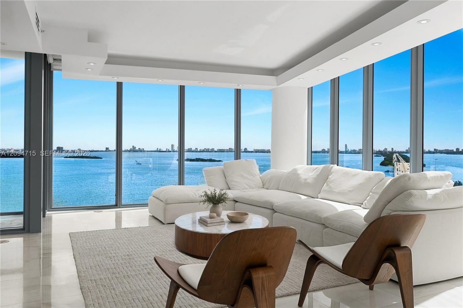 601 NE 36th Street 1612 — photo 6