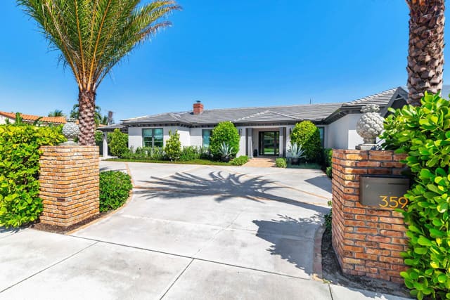 359 PALMETTO Street, West Palm Beach, FL 33405