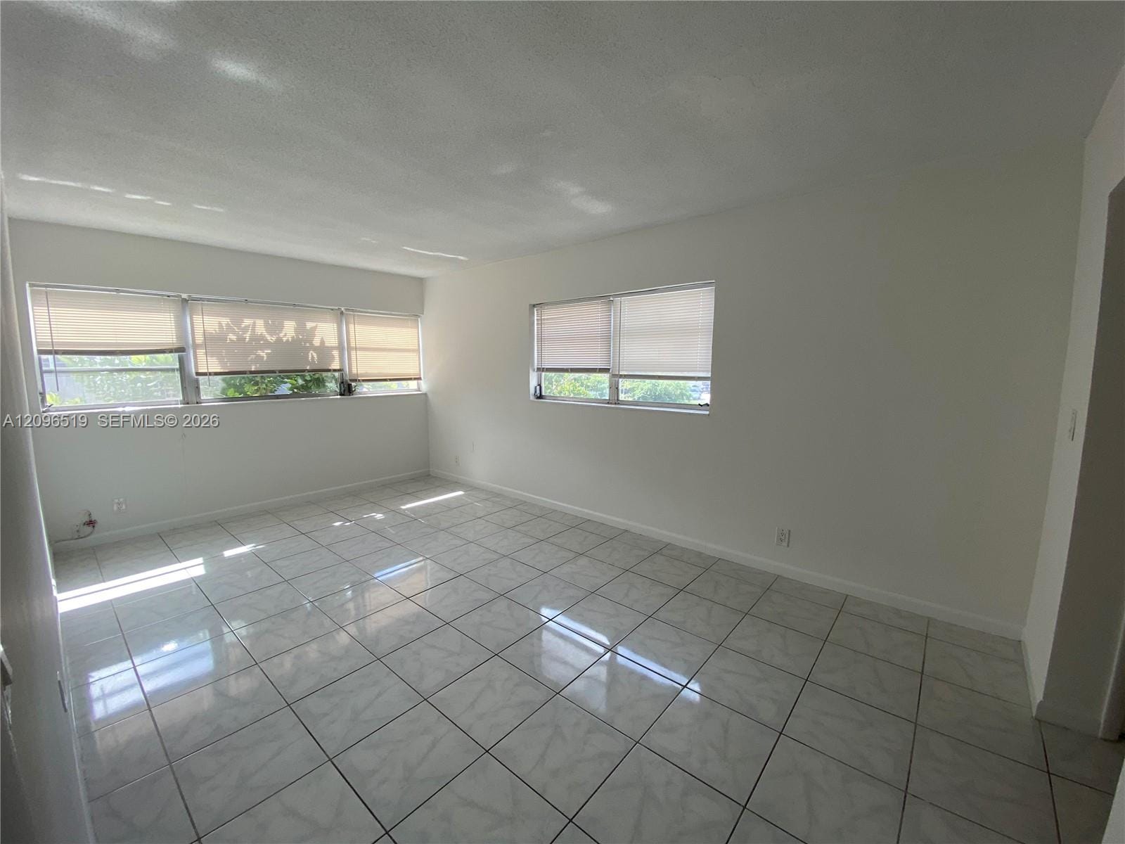 16701 NE 14th Avenue 203 — photo 11