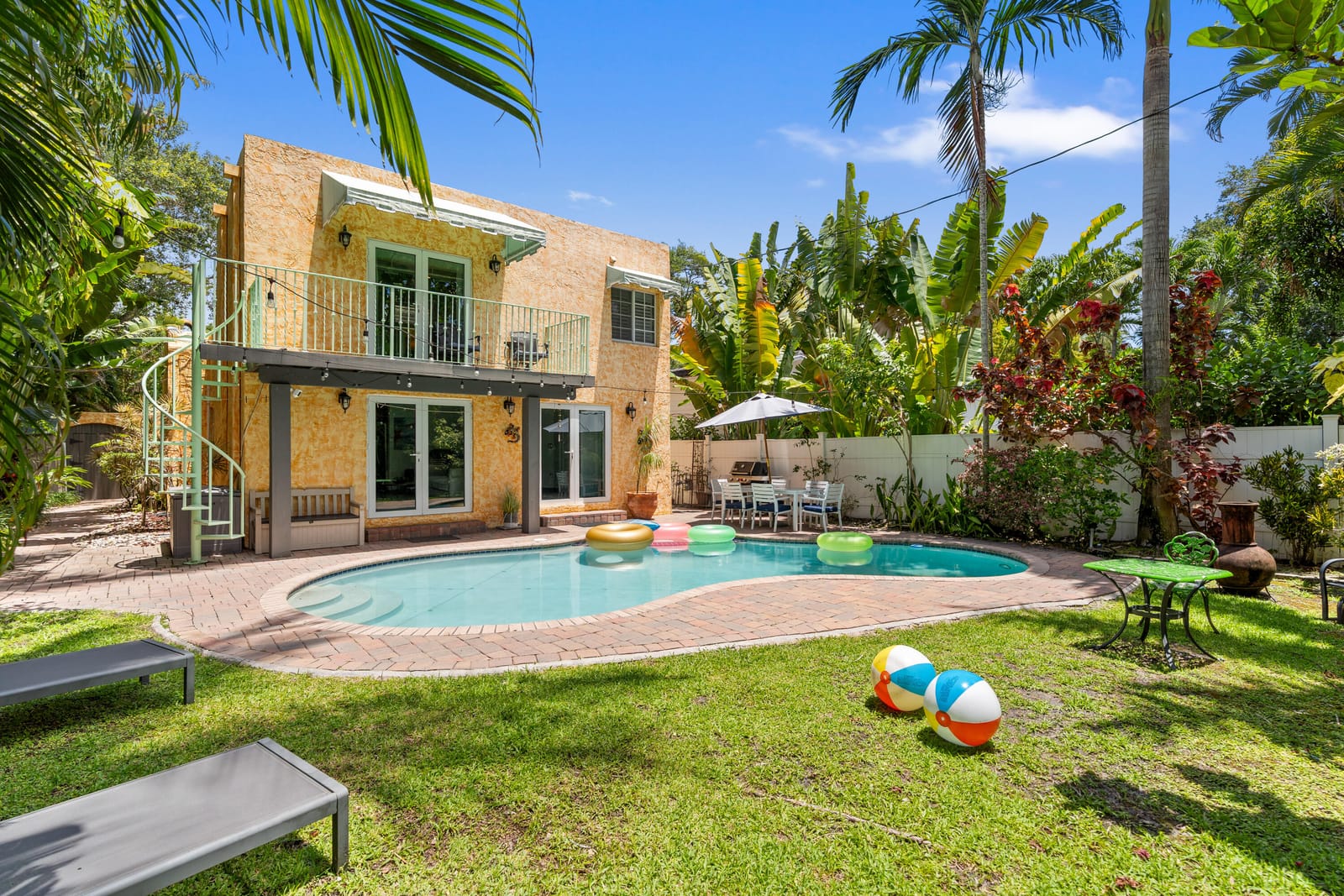 614 SE 5TH Court, Fort Lauderdale, FL 33301