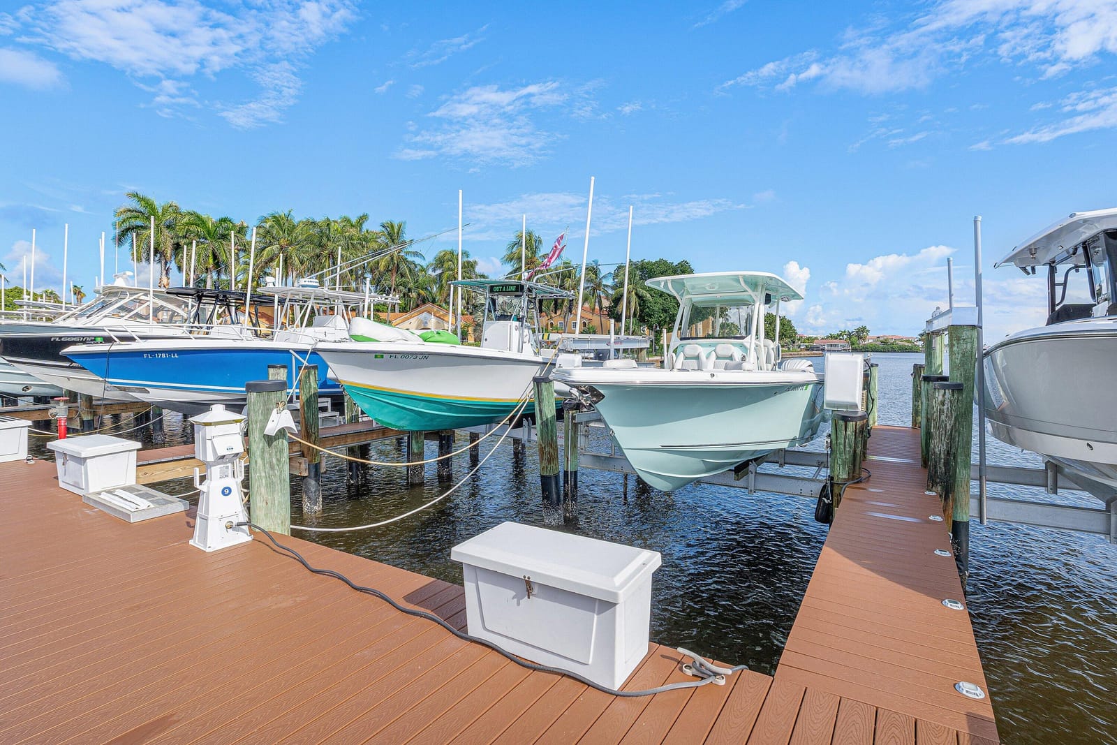 167 YACHT CLUB Way 107, Hypoluxo, FL 33462 photo 3