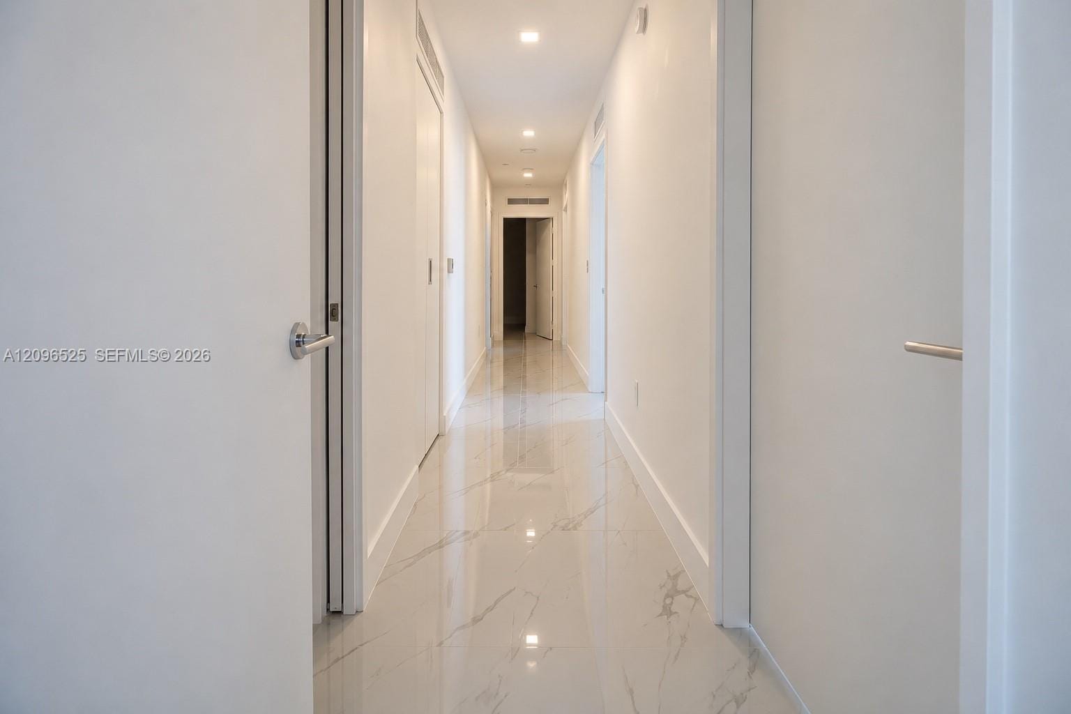 700 NE 24th Street PH-5903, Miami, FL 33137 photo 27