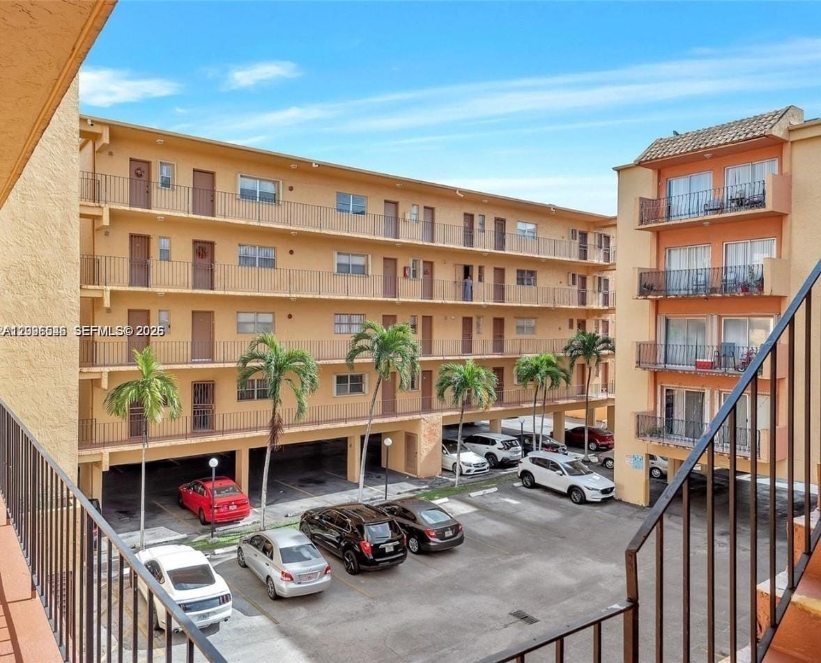 1900 W 54th Street 307, Hialeah, FL 33012 photo 4