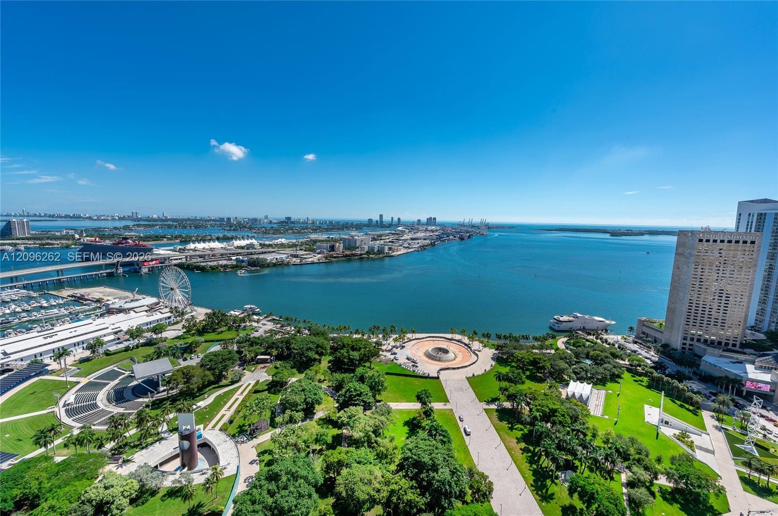 50 Biscayne Boulevard 3906, Miami, FL 33132 photo 24