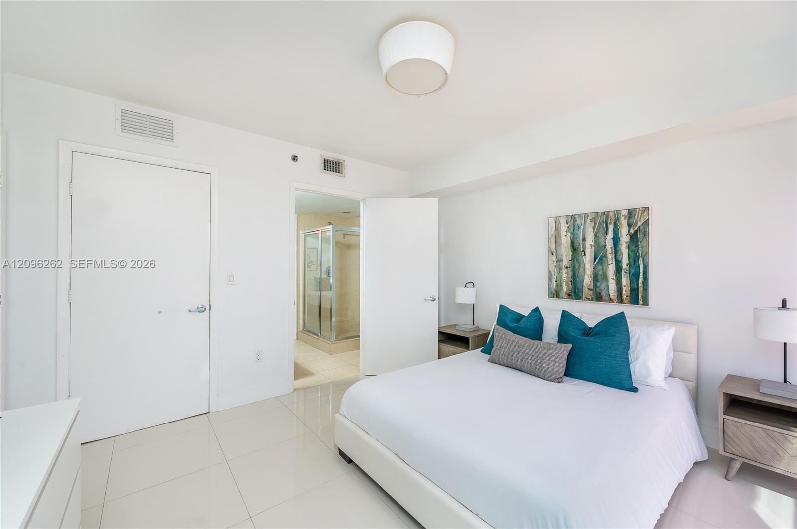50 Biscayne Boulevard 3906 — photo 9