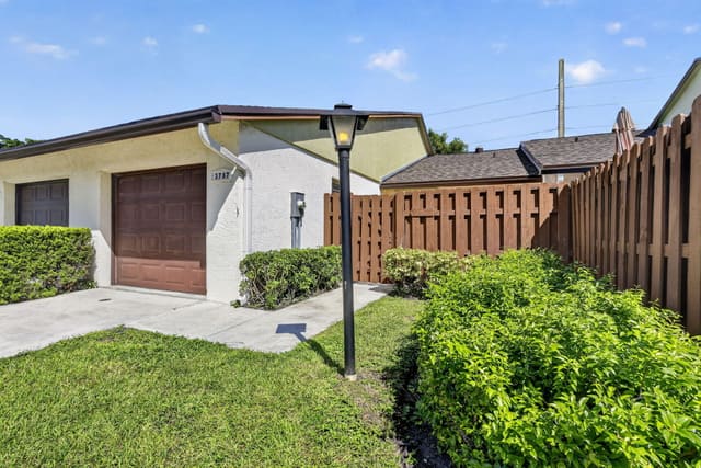 3787 COCO LOBA Lane, Boynton Beach, FL 33436