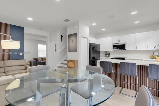 11127 W 32nd Lane, Hialeah, FL 33018