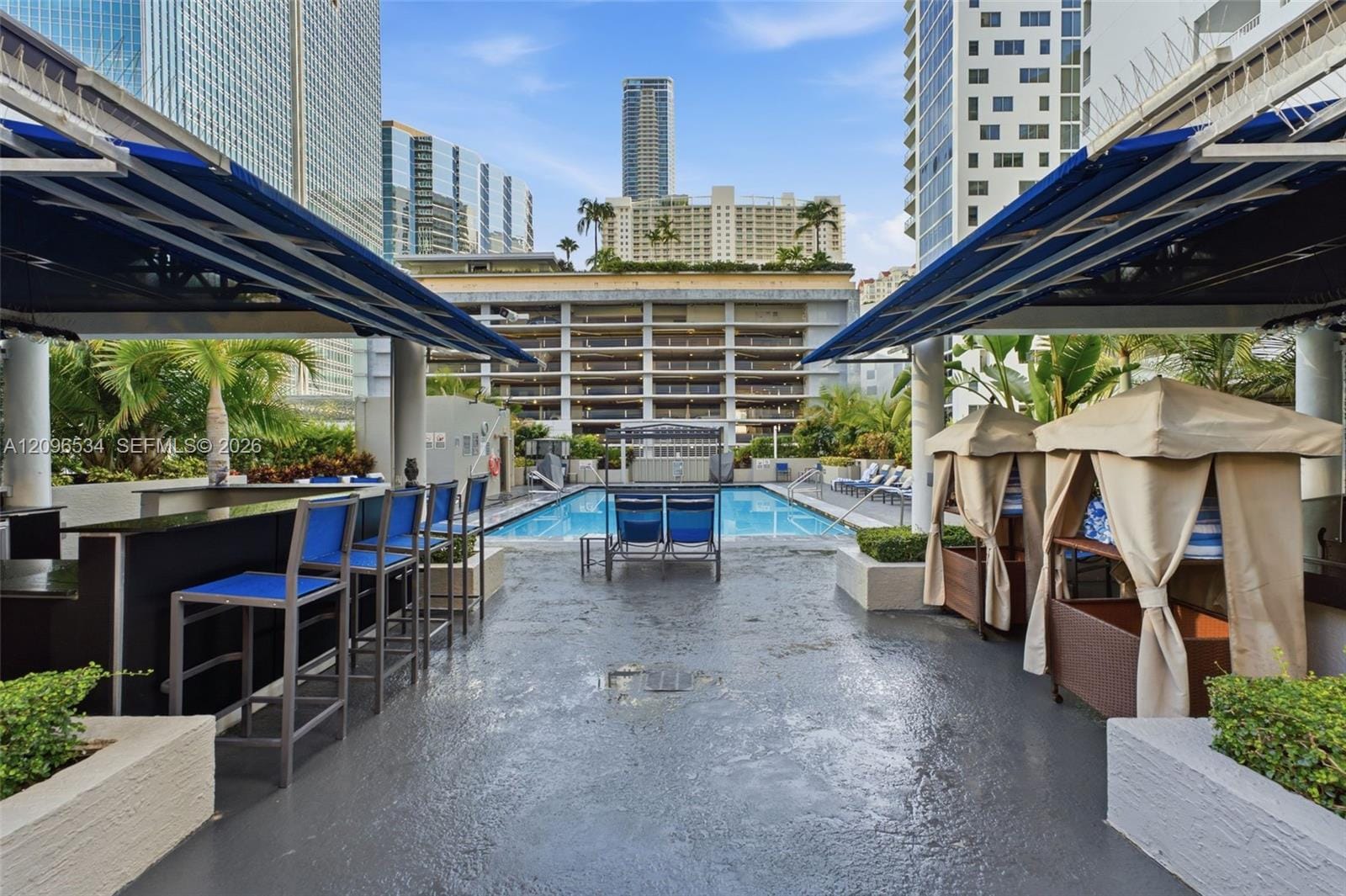 185 SE 14th Terrace 1010, Miami, FL 33131 photo 30