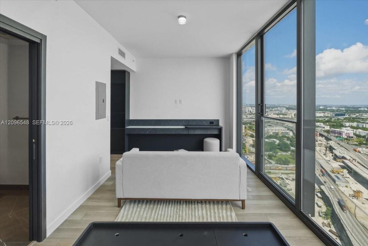 20 NE 11th Street 3505 — photo 11