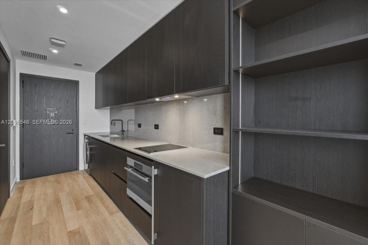 20 NE 11th Street 3505, Miami, FL 33132 photo 13