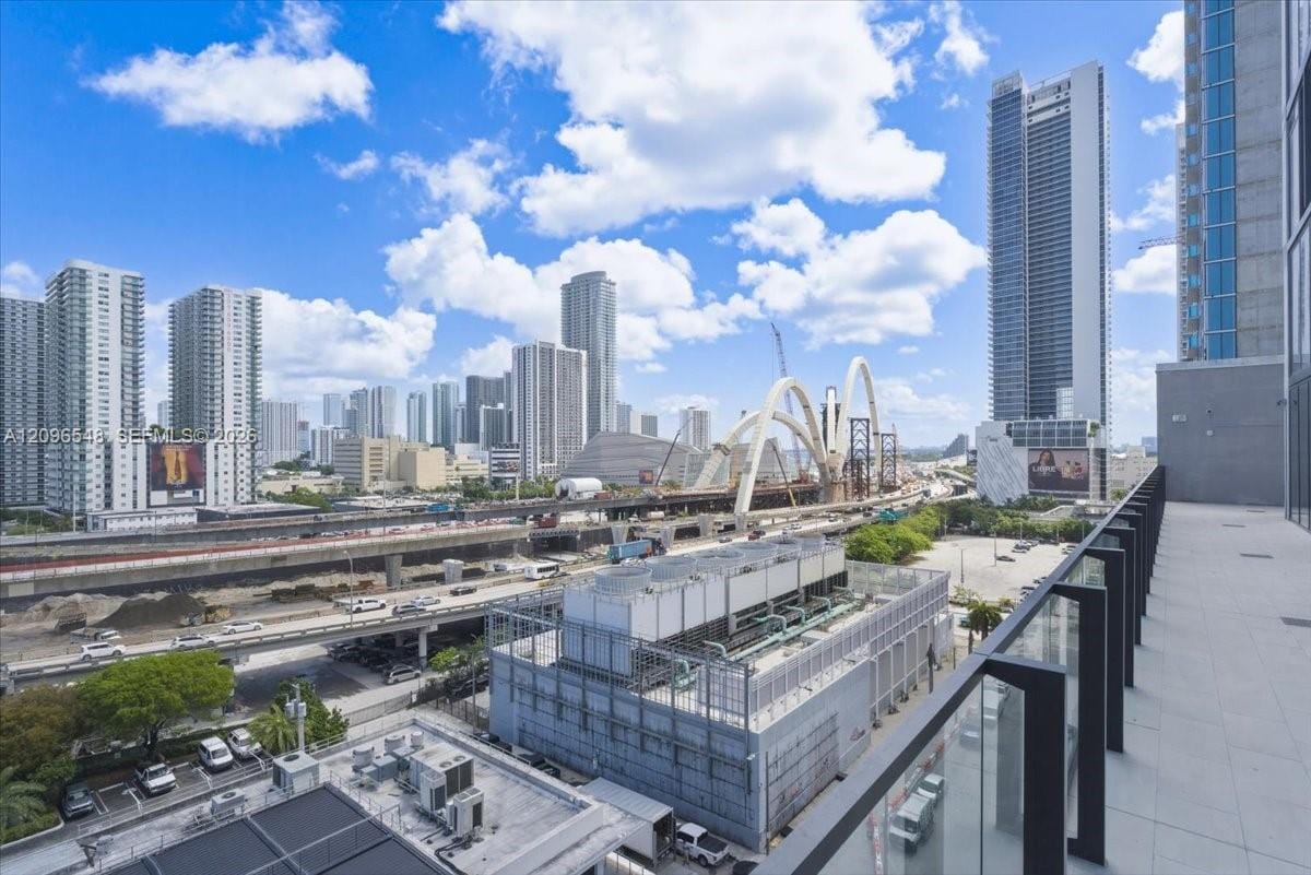 20 NE 11th Street 3505, Miami, FL 33132 photo 29