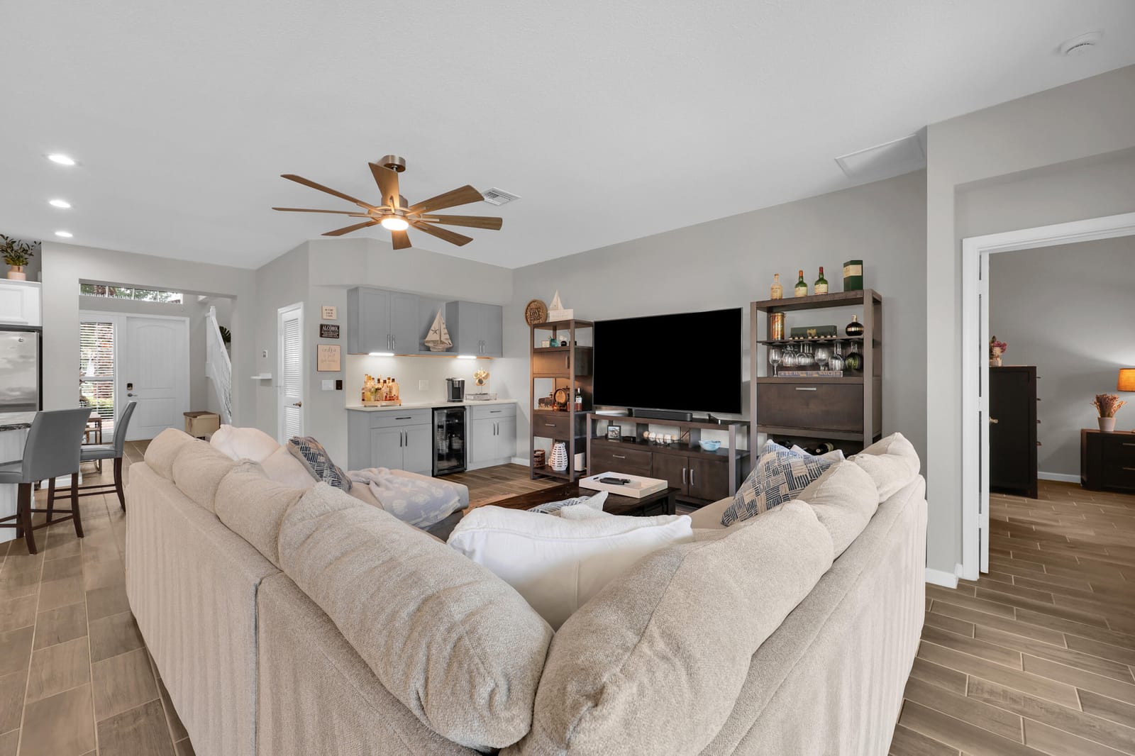 7147 LIMESTONE CAY Road, Limestone Creek, FL 33458 photo 9