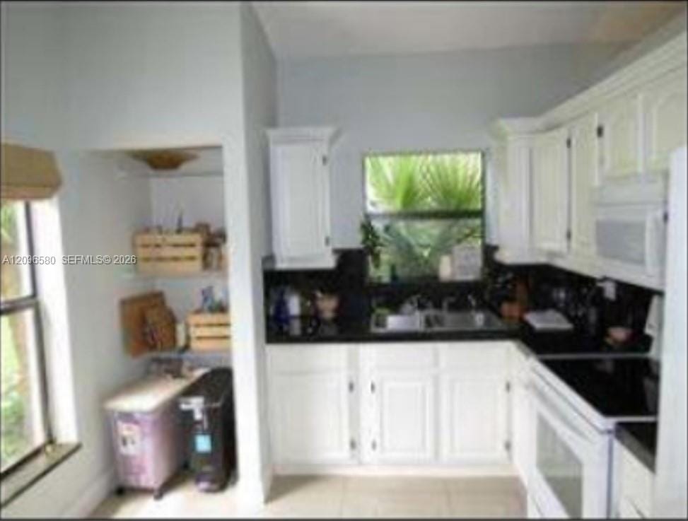 6472 SW 152nd Cir Place 14-72, Miami, FL 33193 photo 2