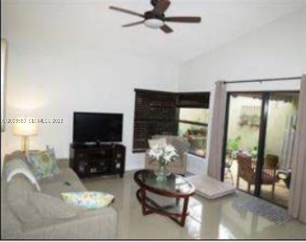 6472 SW 152nd Cir Place 14-72, Miami, FL 33193 photo 4