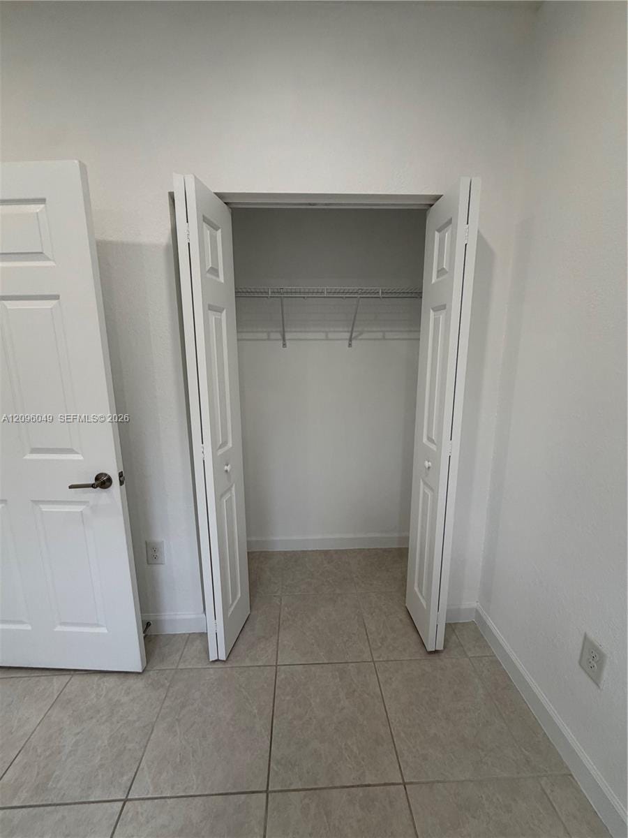 12829 SW 228th Street 0 — photo 4
