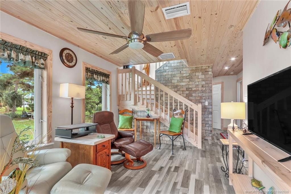 64 NE Acacia Trail, Jensen Beach, FL 34957 photo 5