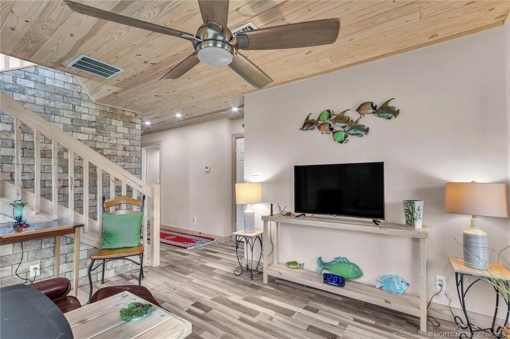 64 NE Acacia Trail, Jensen Beach, FL 34957 photo 8