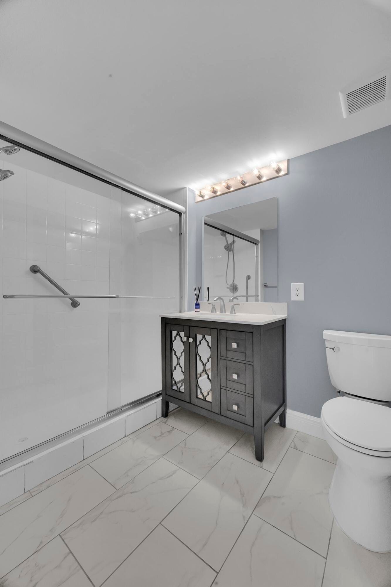 3660 NW MEDITERRANEAN Lane 203, Jensen Beach, FL 34957 photo 10