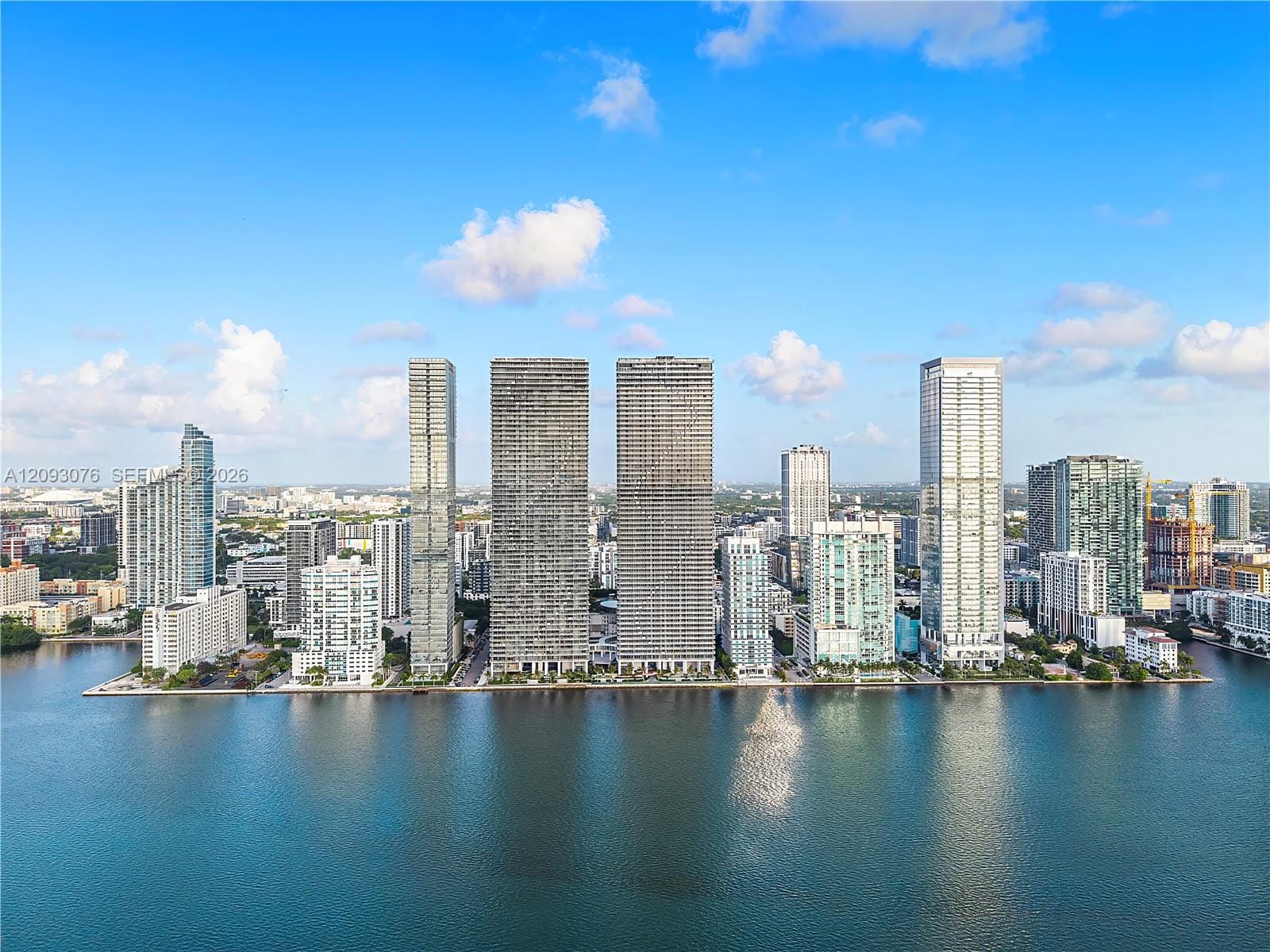700 NE 24th Street 2201, Miami, FL 33137 photo 2