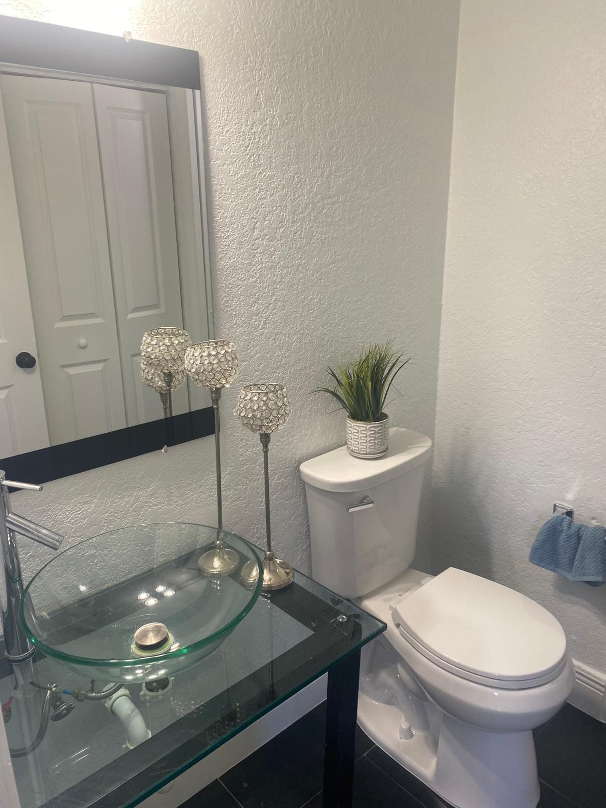 2315 Caroma Lane — photo 4