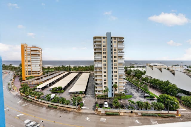 301 N OCEAN Boulevard 1006, Pompano Beach, FL 33062