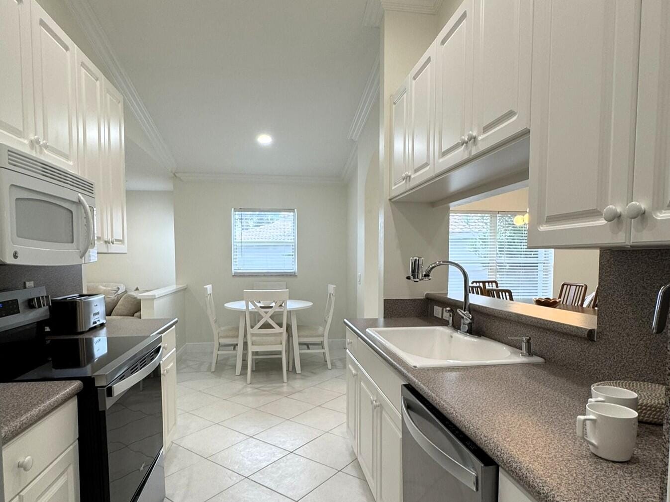 7453 Granville Avenue, Boynton Beach, FL 33437 photo 9