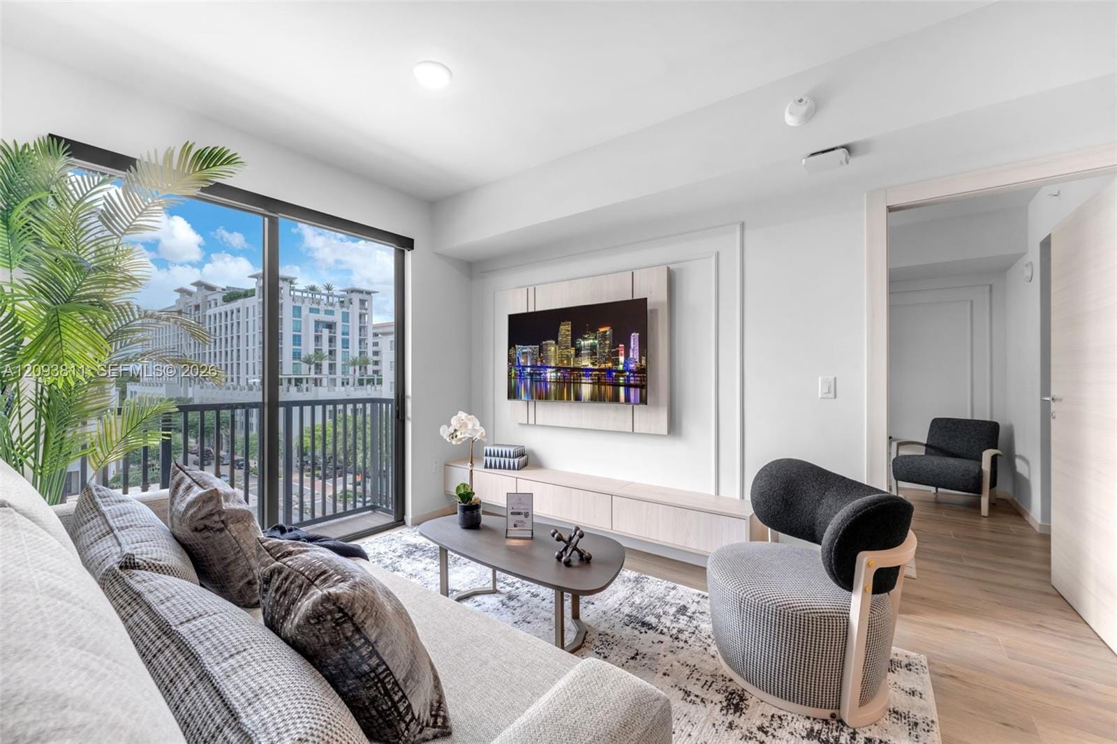 4220 Laguna 603 — photo 12