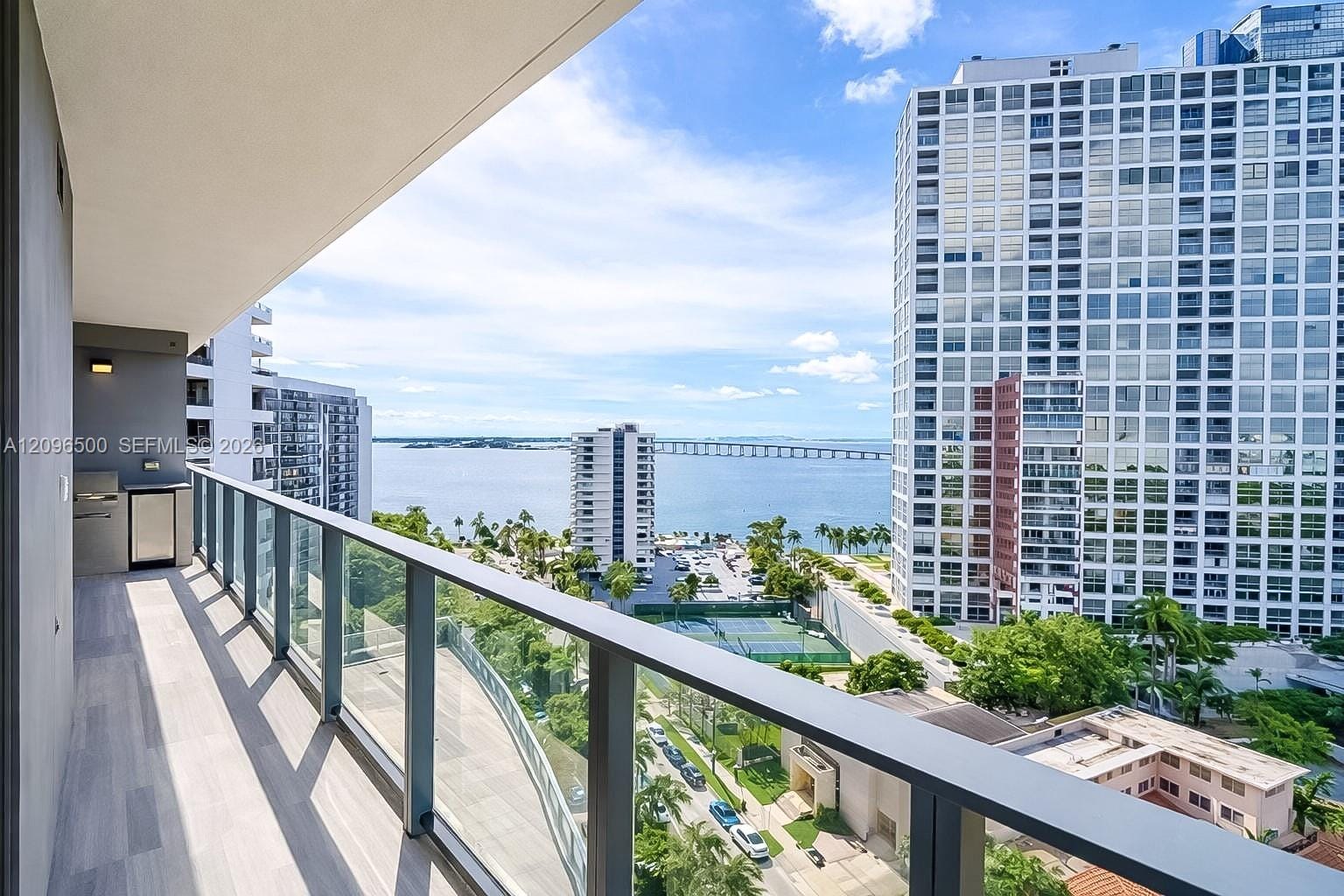 1451 Brickell Avenue 1404 — photo 1