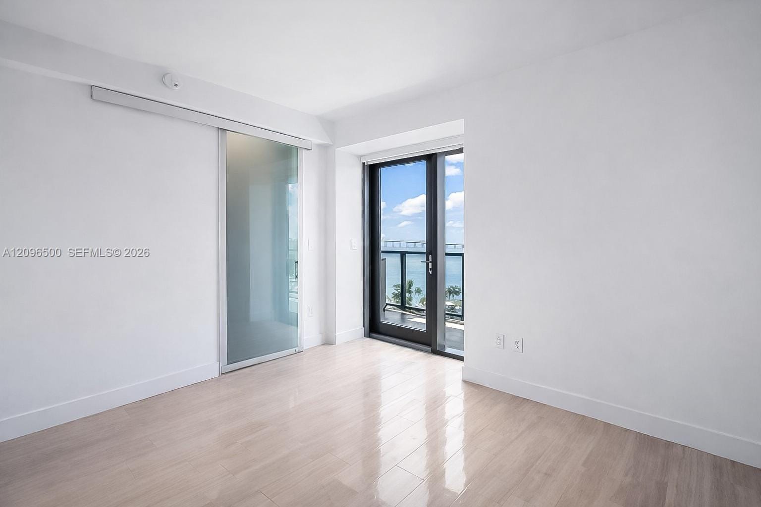 1451 Brickell Avenue 1404 — photo 12