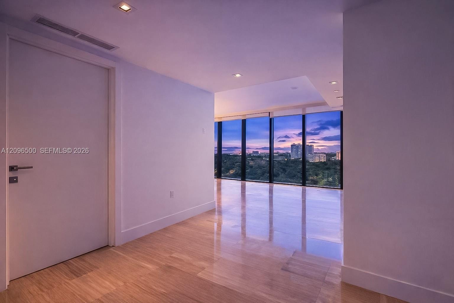 1451 Brickell Avenue 1404, Miami, FL 33131 photo 13