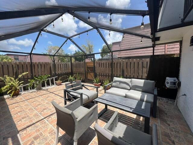 7542 Courtyard Run E, Boca Raton, FL 33433
