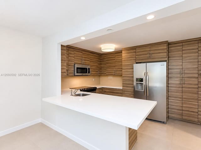 1020 Meridian Avenue 307, Miami Beach, FL 33139