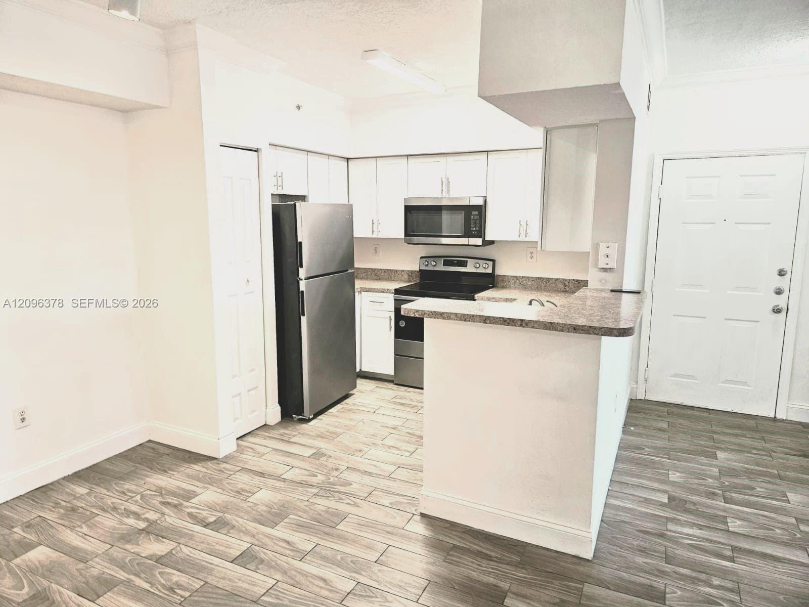 220 SW 116th Avenue 15105, Pembroke Pines, FL 33025 photo 4
