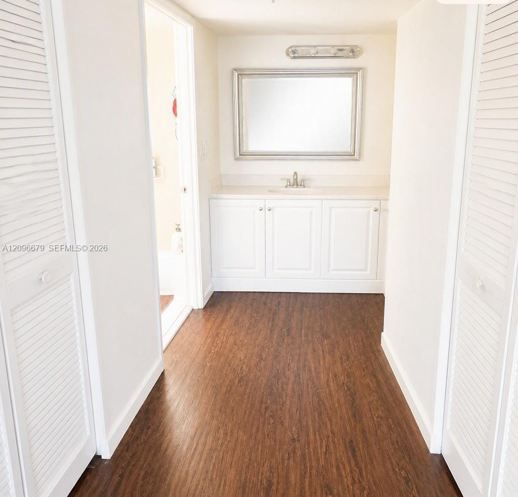 210 174th Street 407 — photo 5