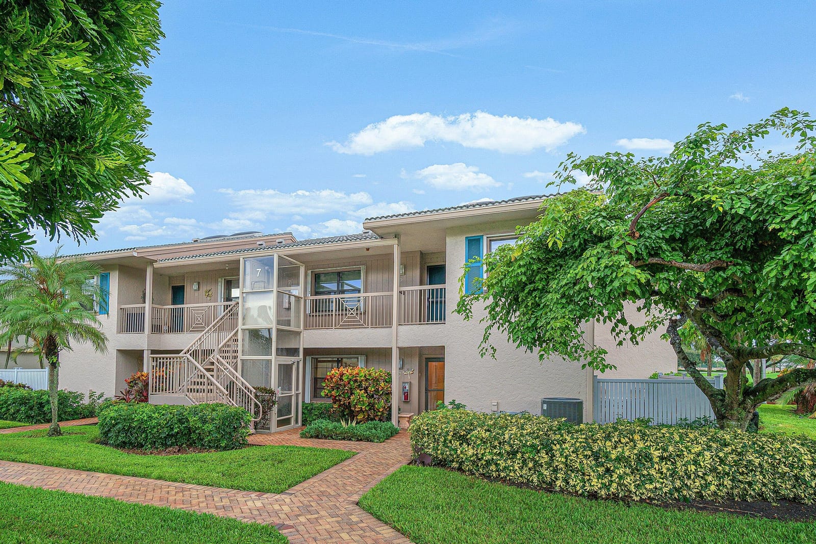 7 Eastgate Drive C, Boynton Beach, FL 33436 photo 3