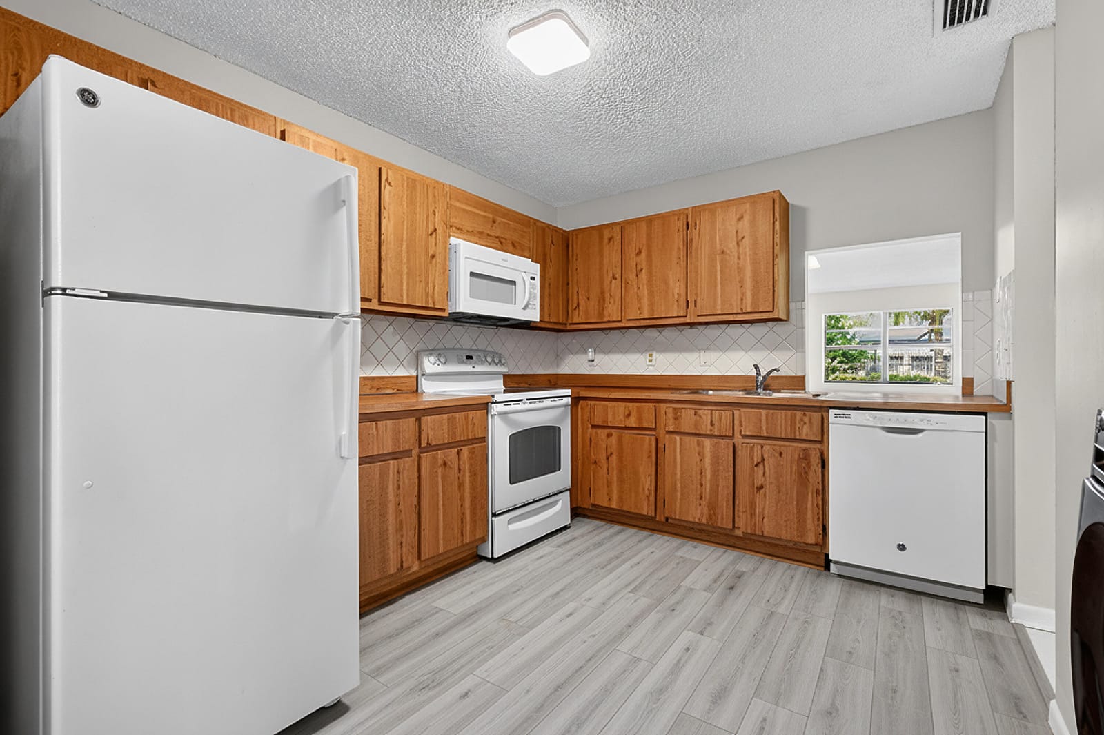 72 CONASKONK Circle — photo 12