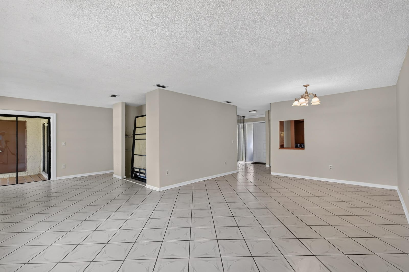 72 CONASKONK Circle, Royal Palm Beach, FL 33411 photo 21