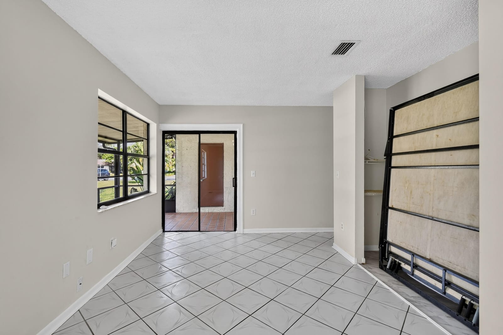 72 CONASKONK Circle, Royal Palm Beach, FL 33411 photo 22