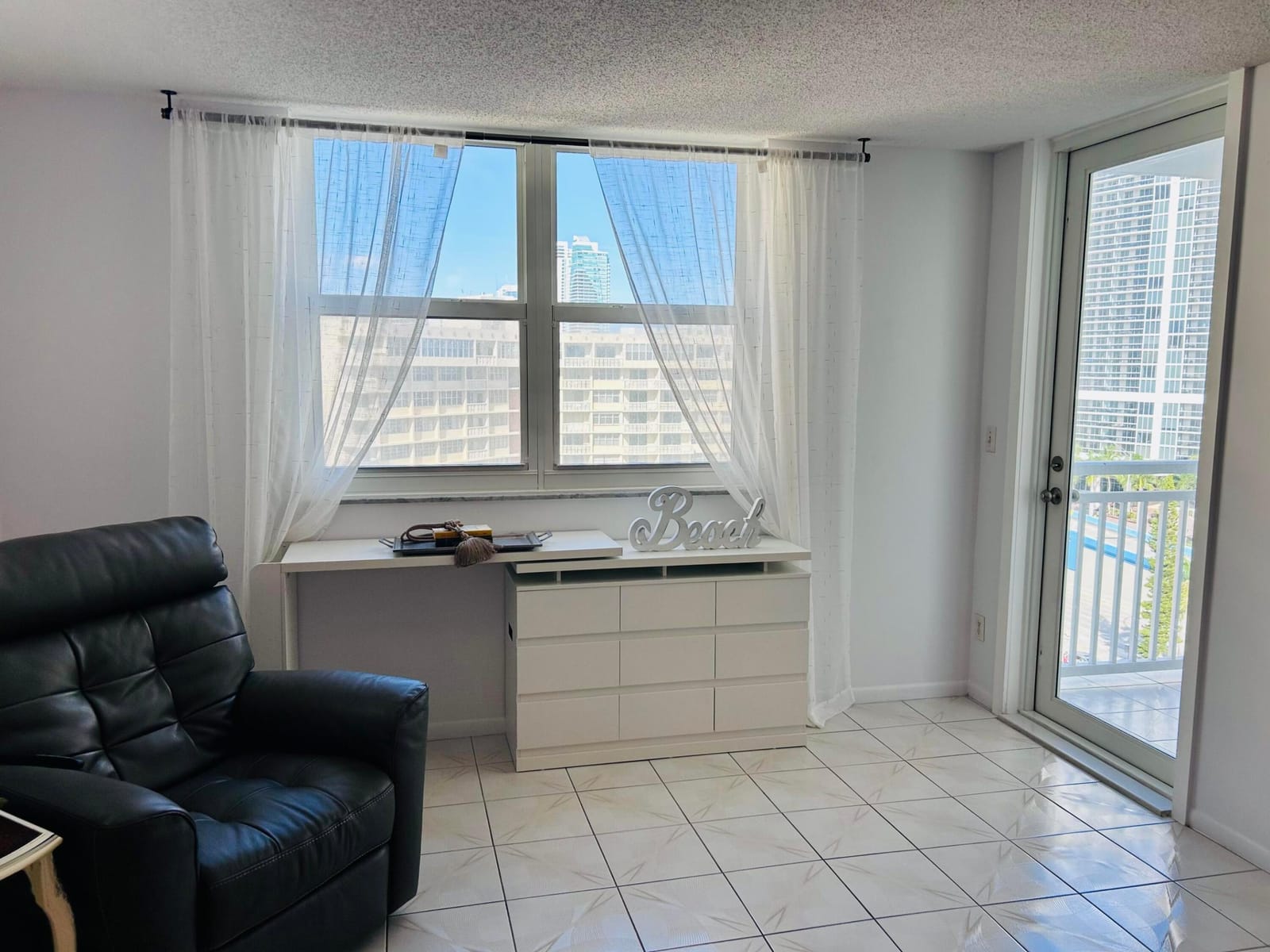 1849 S OCEAN Drive 1105 — photo 4