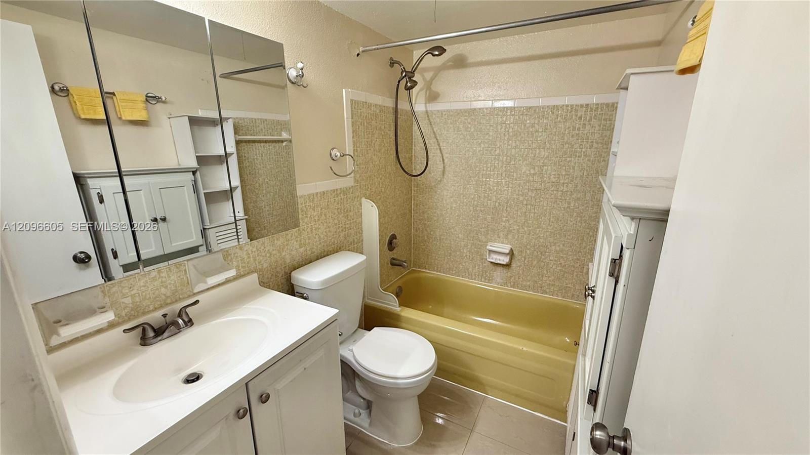 130 NE 202nd Terrace S22, Miami Gardens, FL 33179 photo 16
