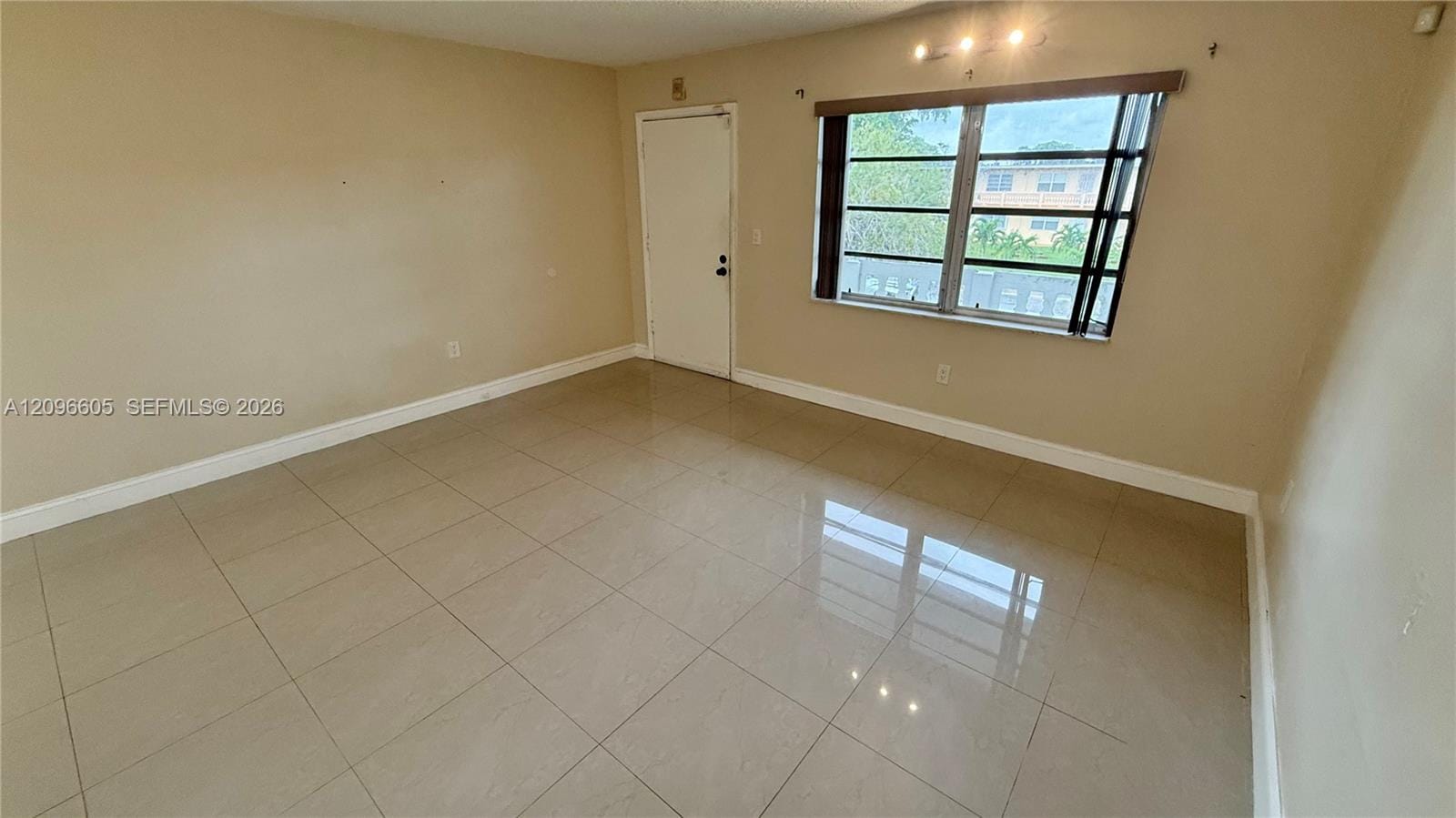 130 NE 202nd Terrace S22, Miami Gardens, FL 33179 photo 6