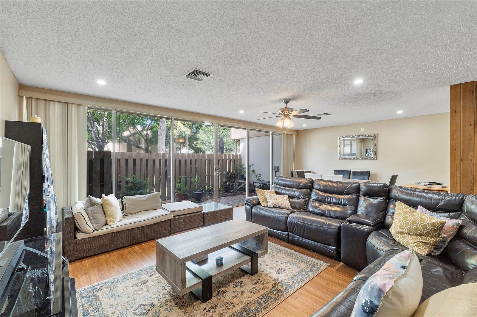 845 NW 80th Terrace 6 — photo 4