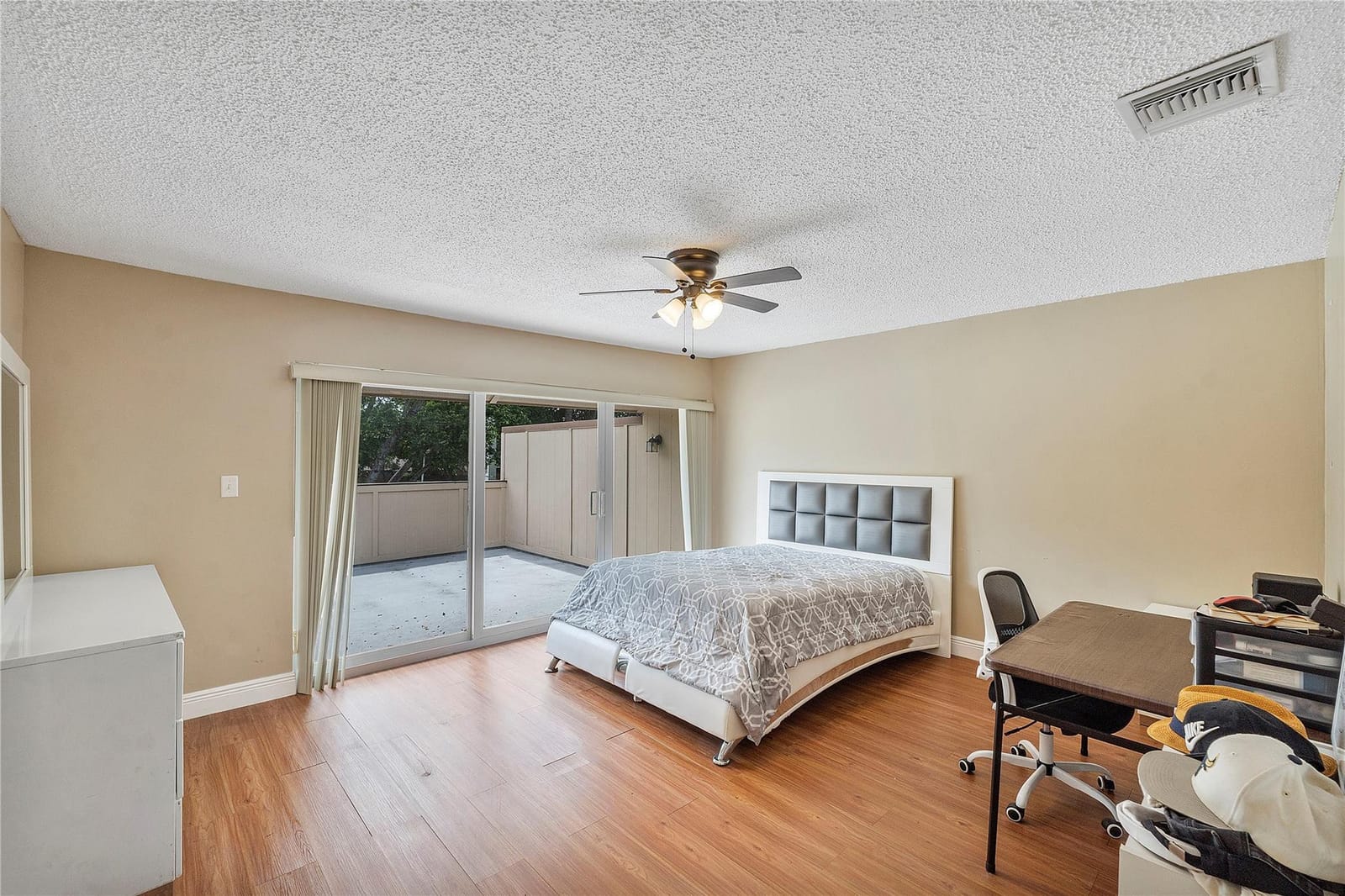 845 NW 80th Terrace 6 — photo 6