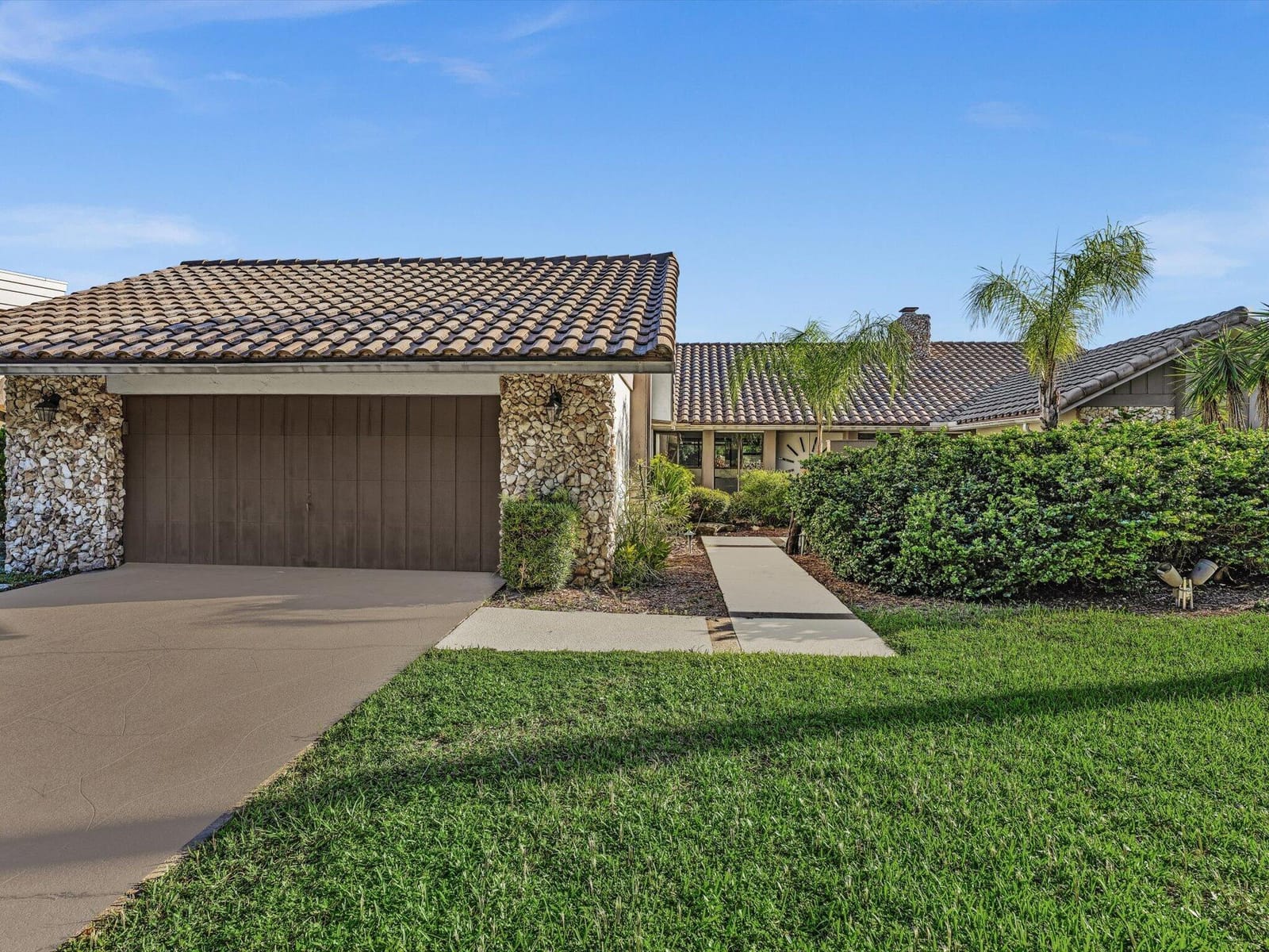 7243 ENCINA Lane — photo 5