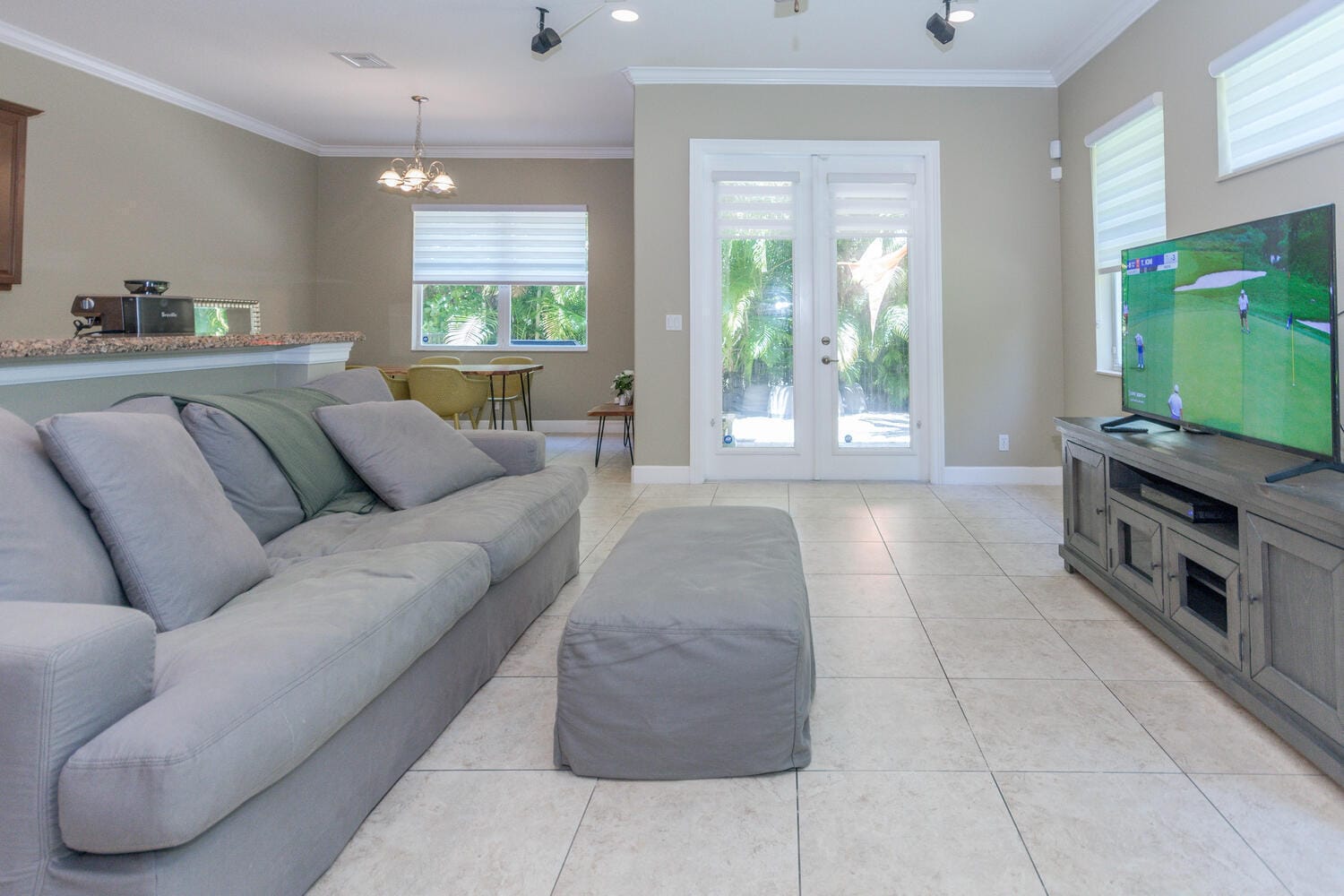 4655 CADIZ Circle — photo 5