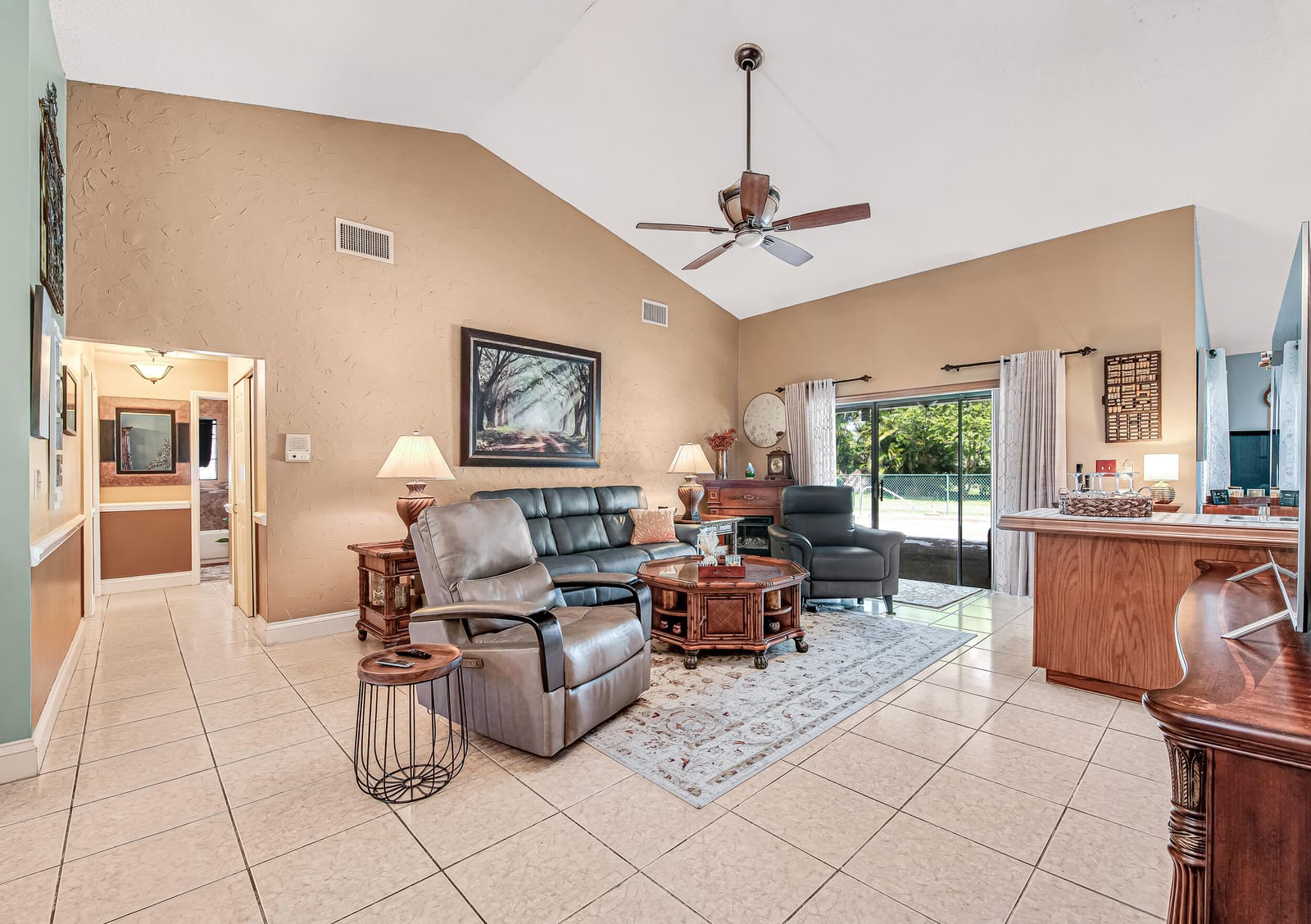 102 SEVILLA Avenue, Royal Palm Beach, FL 33411 photo 12