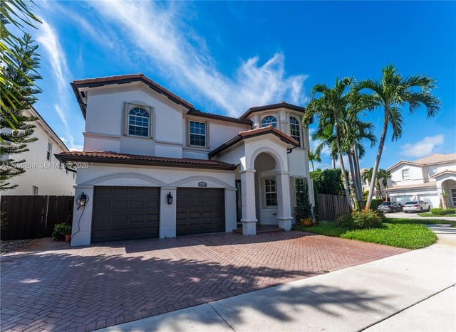 11530 NW 82nd Terrace, Doral, FL 33178